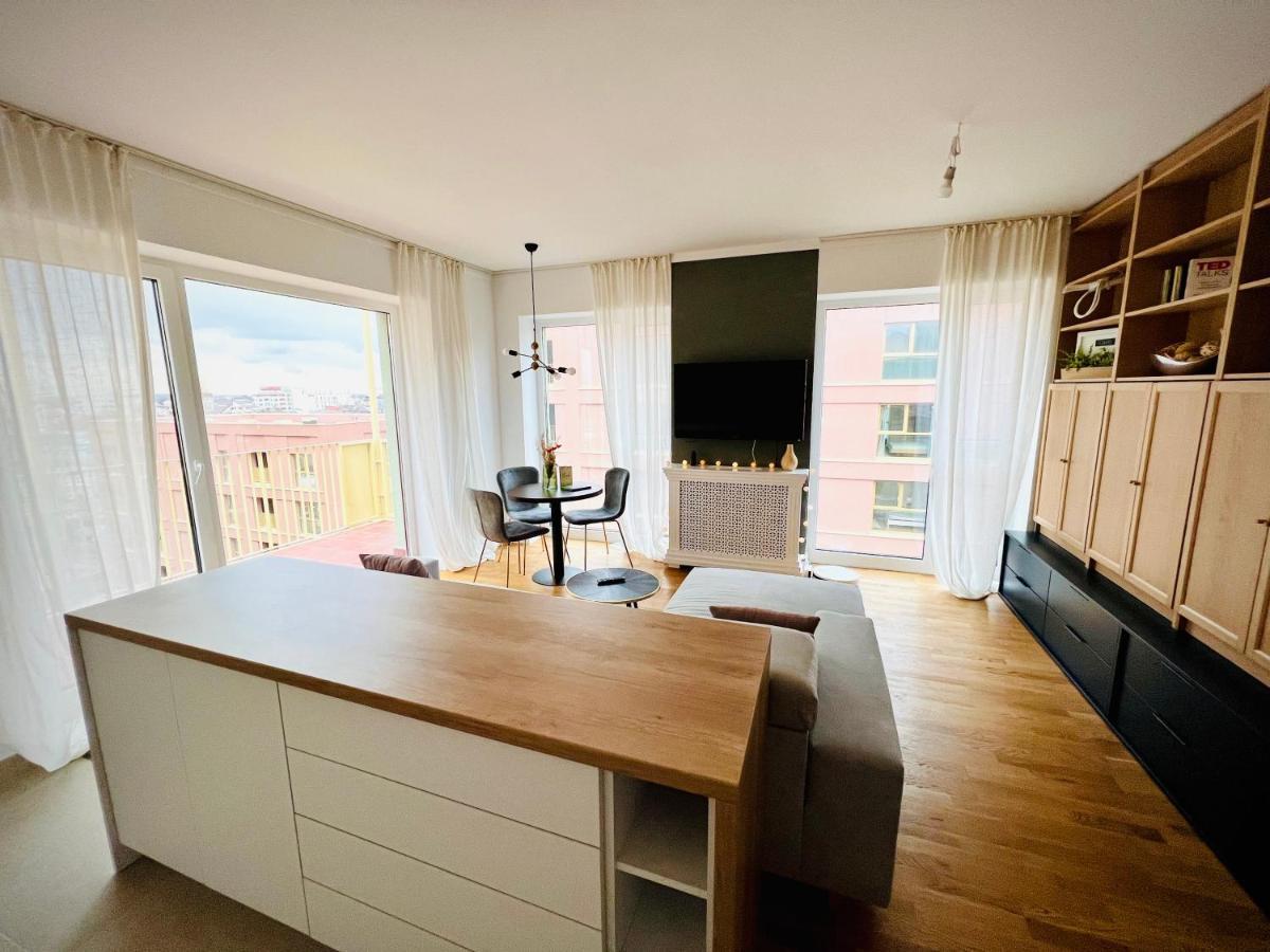 Exquisite - Two Bedroom Apartment Bukarest Exterior foto