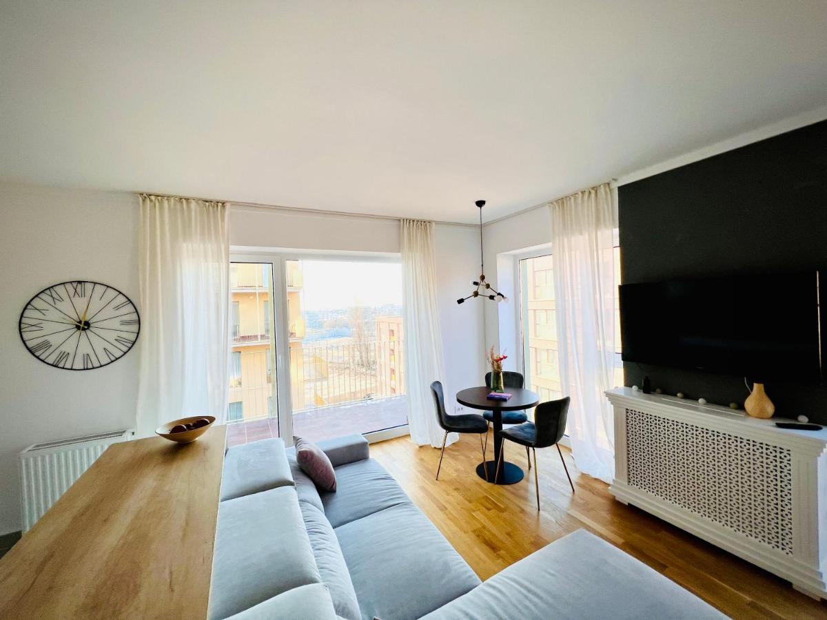 Exquisite - Two Bedroom Apartment Bukarest Exterior foto